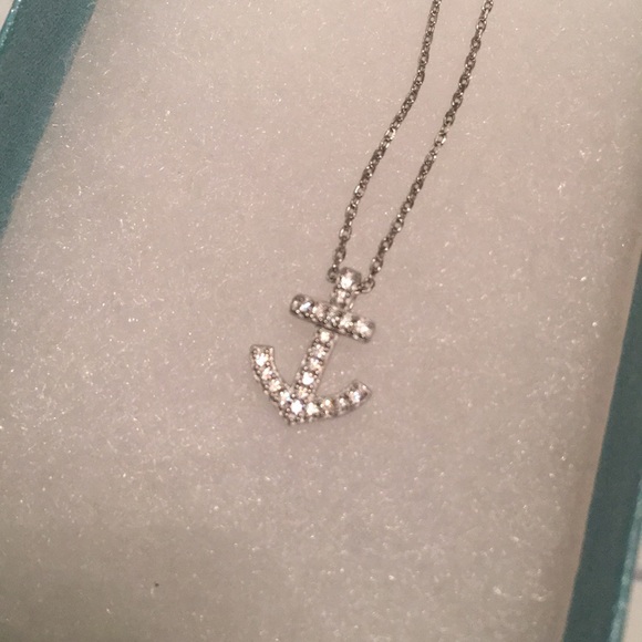 ⚓️💎TouchstoneCrystal Anchor Necklace by Swarovski - Picture 3 of 4